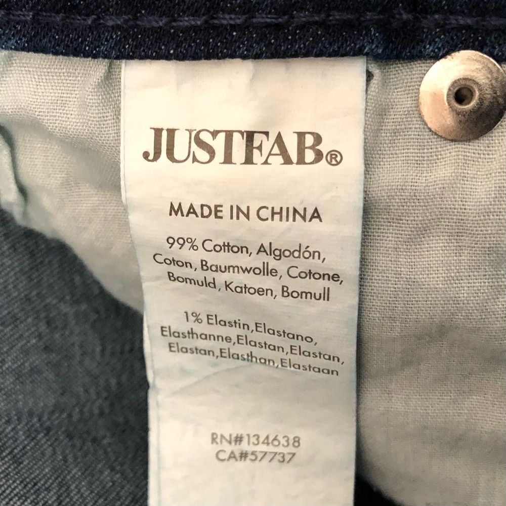 EUC Just Fab embroidered jeans - Picture 9 of 9